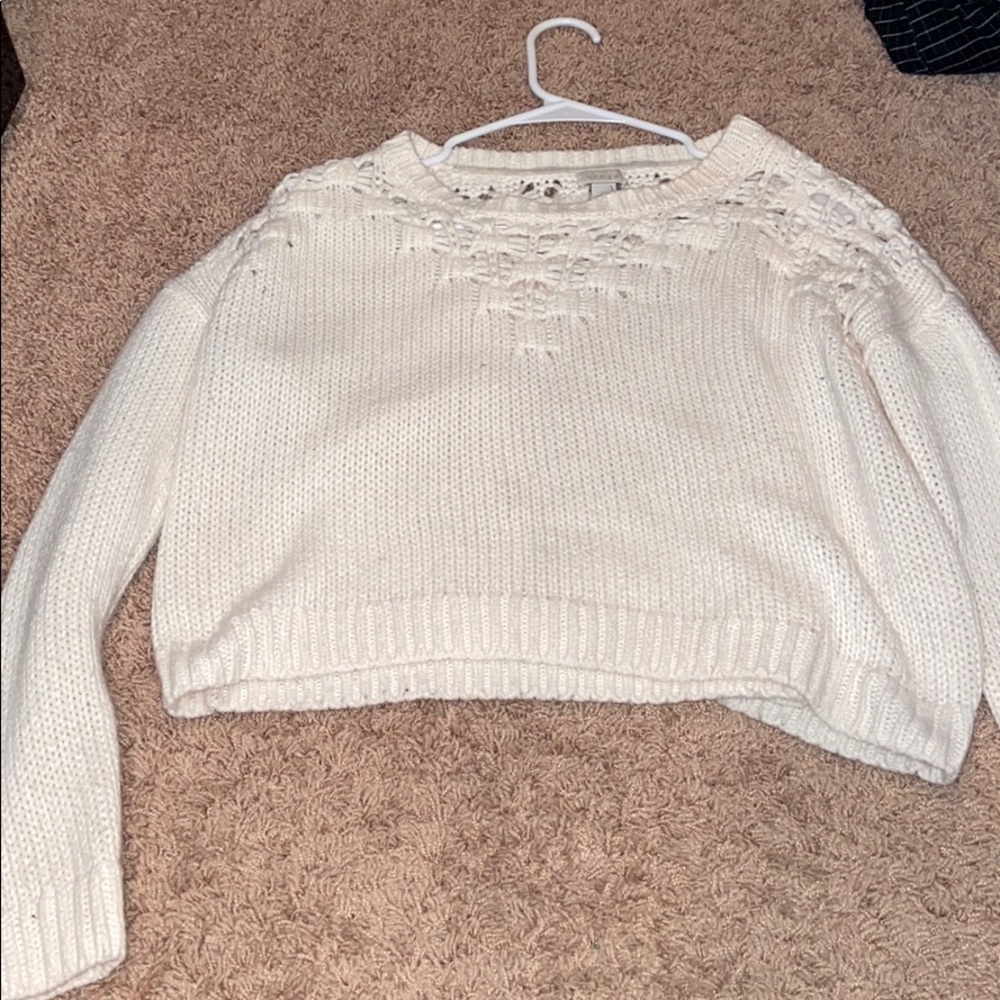 Cropped sweater
